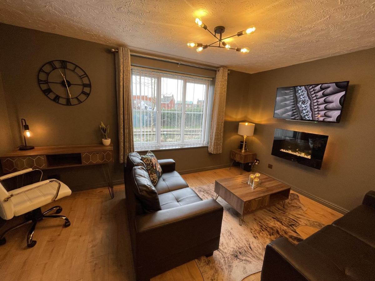 No24 - 2-Bed Boutique Apartment - Hosted By Hutch Lifestyle Leamington Spa Eksteriør bilde