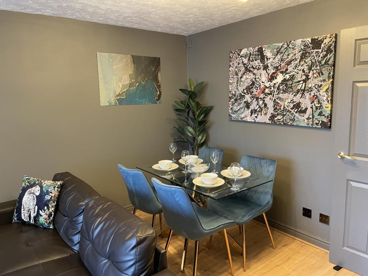 No24 - 2-Bed Boutique Apartment - Hosted By Hutch Lifestyle Leamington Spa Eksteriør bilde