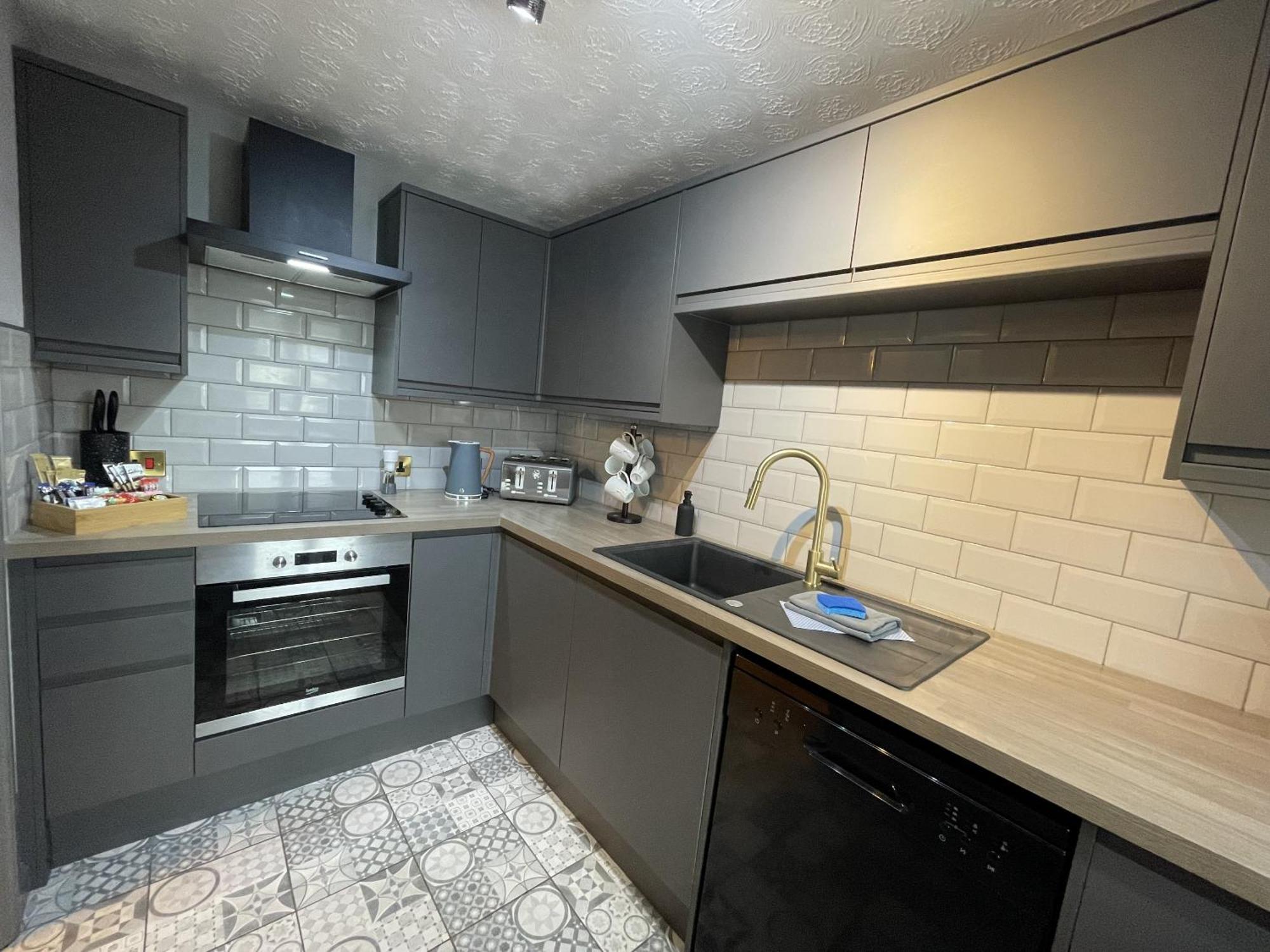 No24 - 2-Bed Boutique Apartment - Hosted By Hutch Lifestyle Leamington Spa Eksteriør bilde